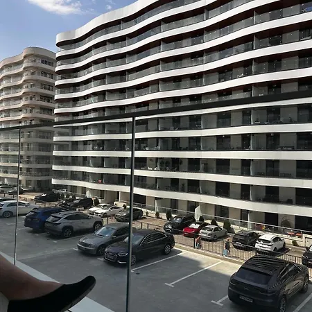 Axxis C102 Apartman Mamaia